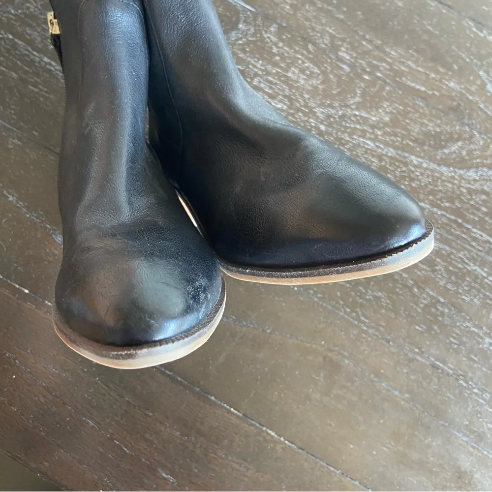 Cole Haan Maci‎ Black Leather Heeled Ankle Boot Size 7.5